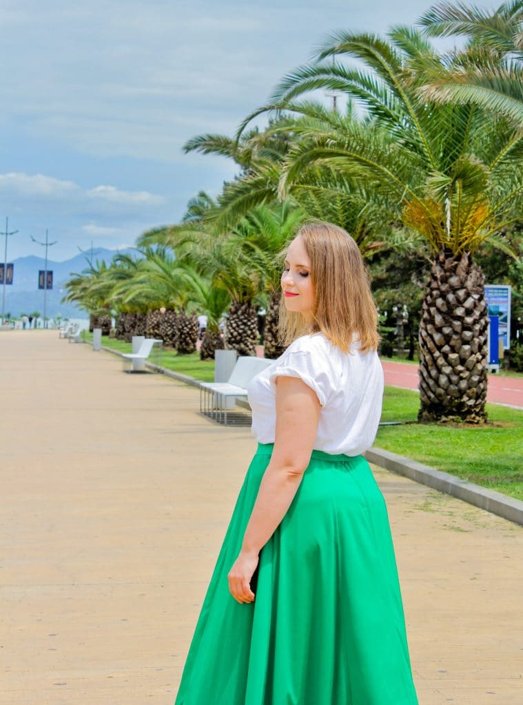 Comment bien choisir sa jupe grande taille ?