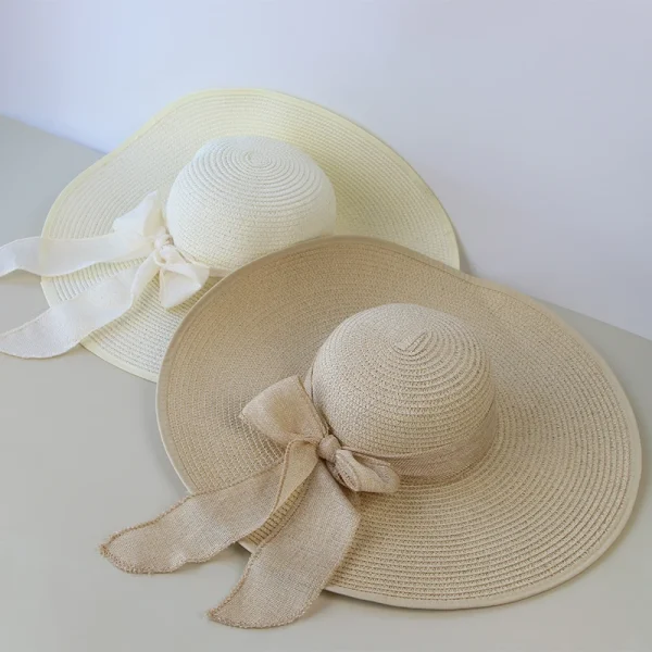 Chapeau de paille d'été pour femmes avec nœud