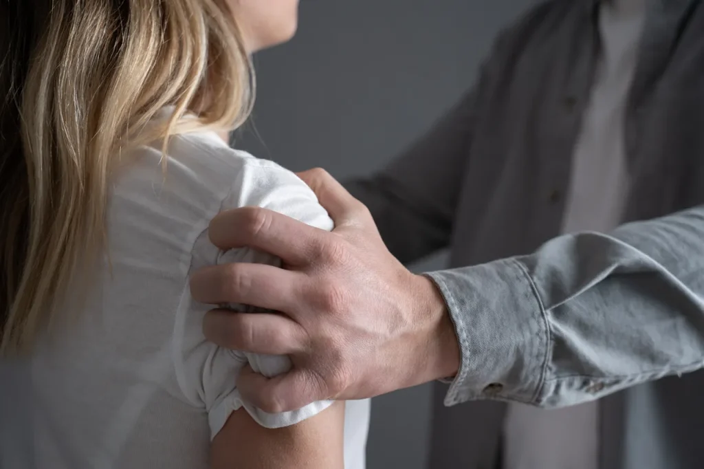 mari violent sur sa femme