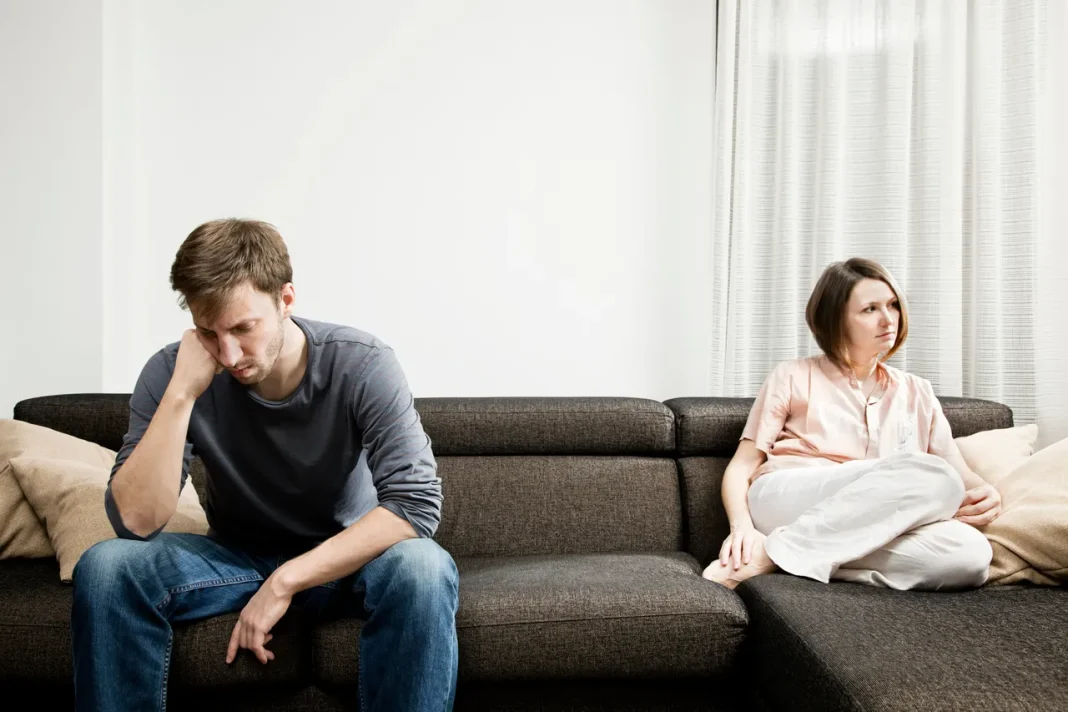 couple distant entre eux