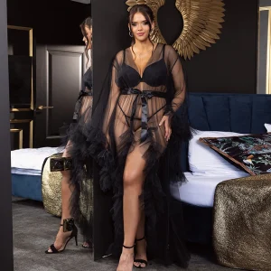 Chemise de nuit longue transparente pour soirées intimes grande taille