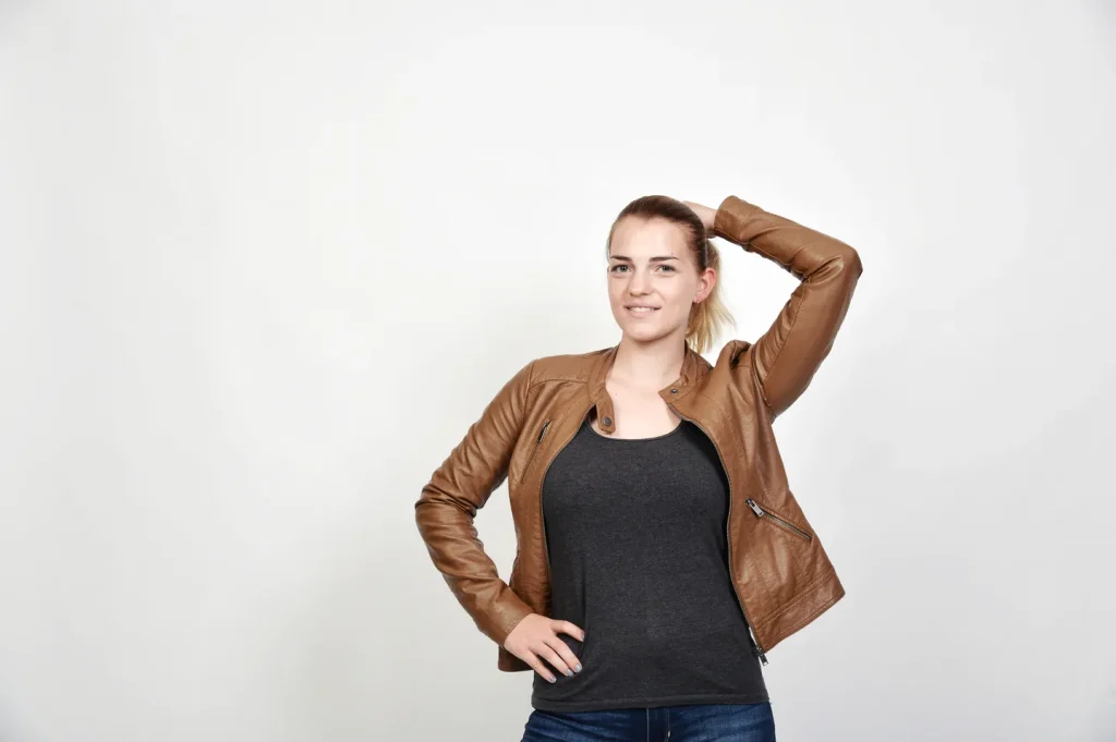 veste en cuir pour femme