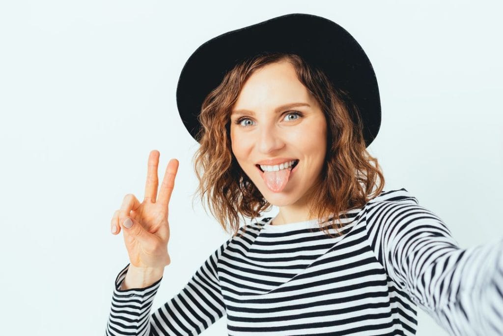 woman avec une marinière